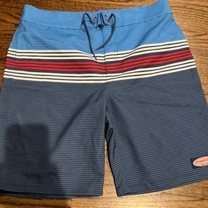 Vineyard vines board shorts